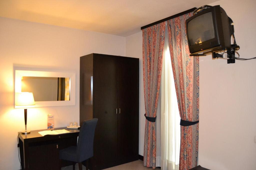 Hotel I' Fiorino Montelupo Fiorentino Room photo